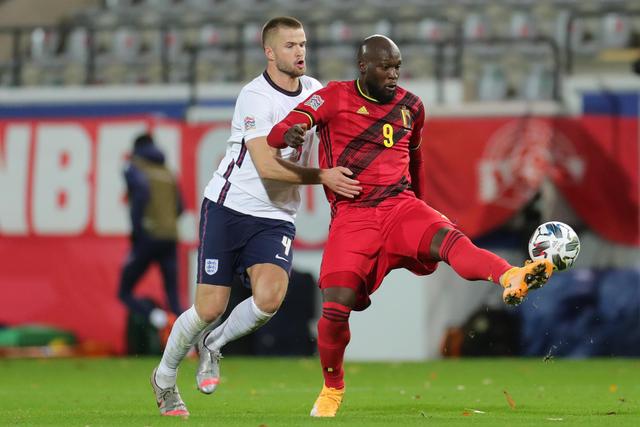 沈萍、颜鹏任三亚亚沙会开幕式中国体育代表团旗手